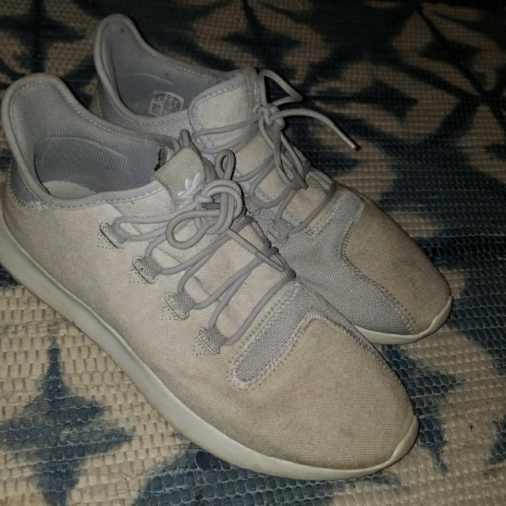 Men's Adidas tubular shadows